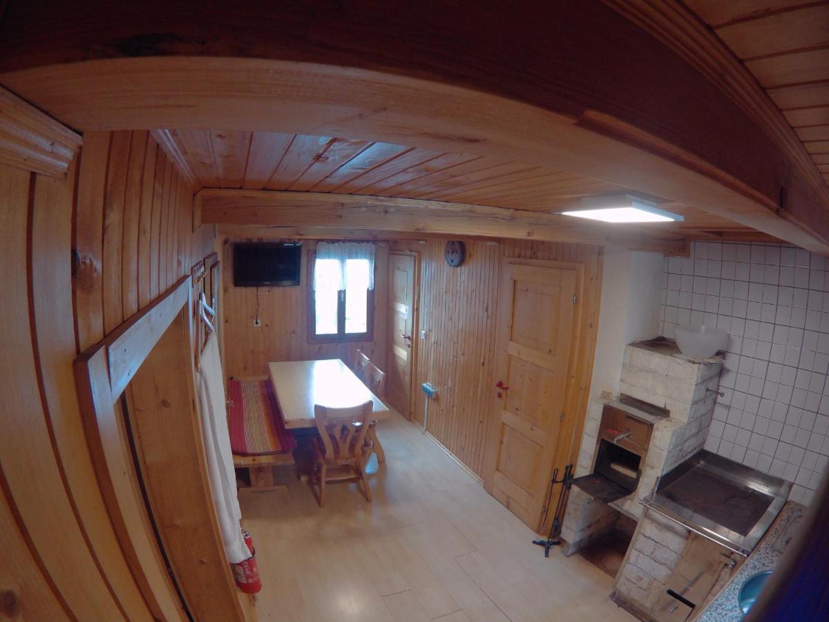Velika Planina Chalet Slovenka Stahovica Buitenkant foto